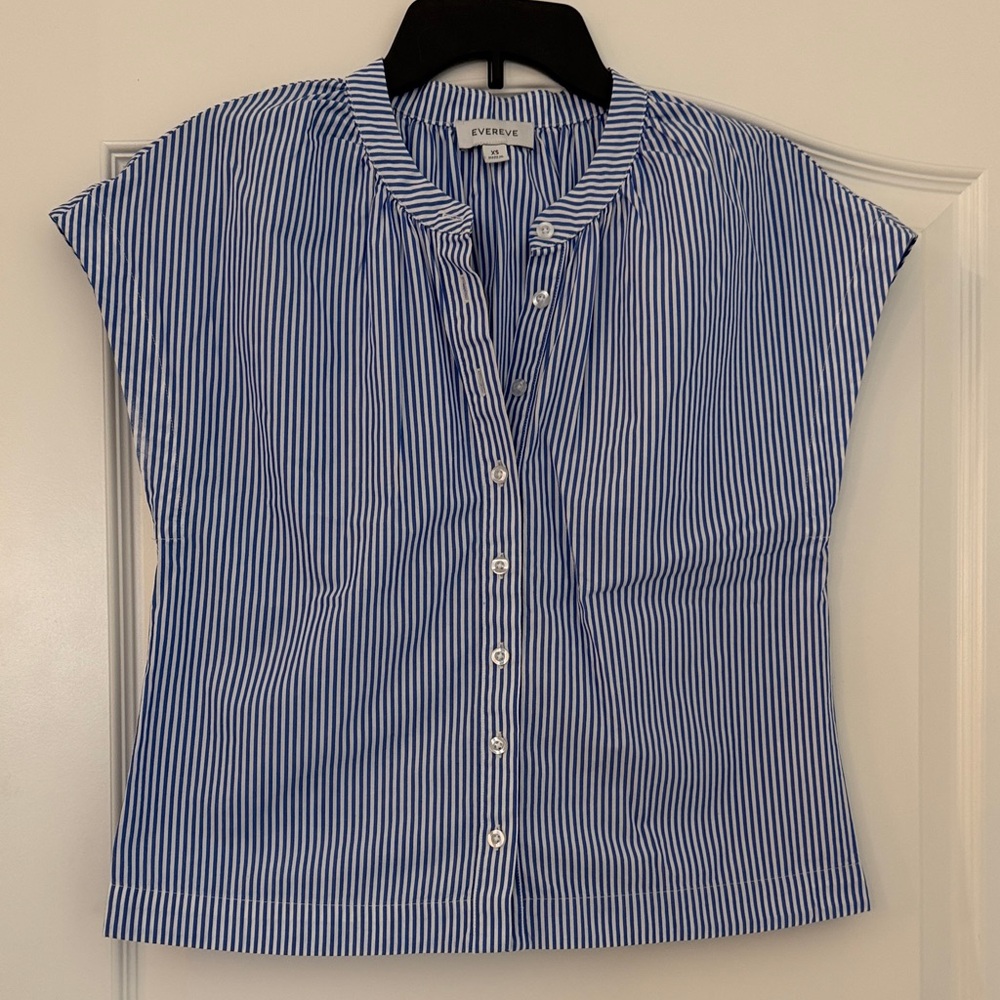 Evereve Blue and White Striped Top